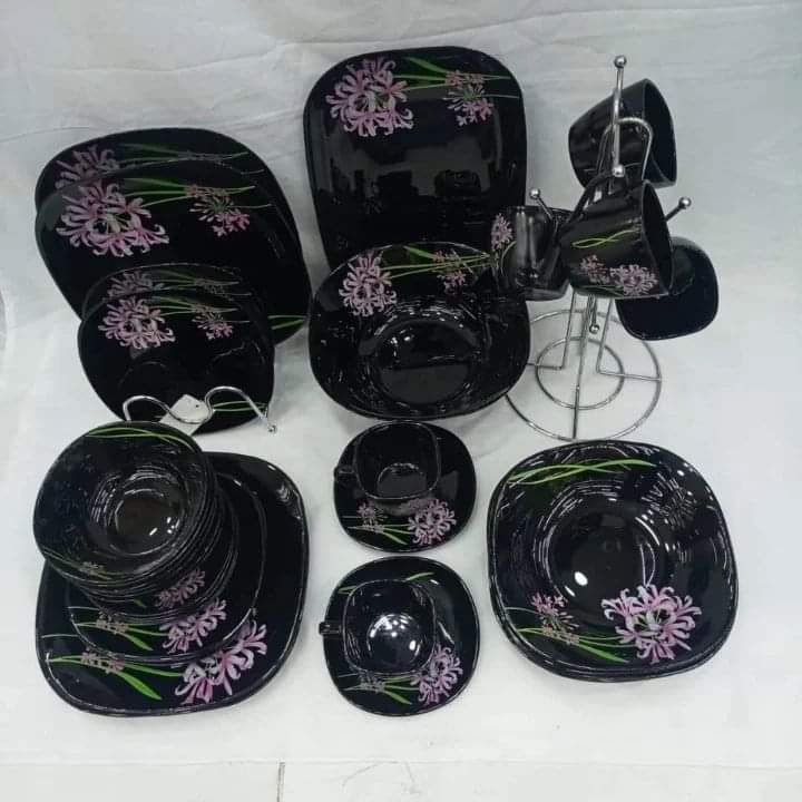 38 pcs Black dinner set