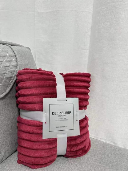 Velvet Touch Fleece Blanket – Ultimate Softness & Comfort