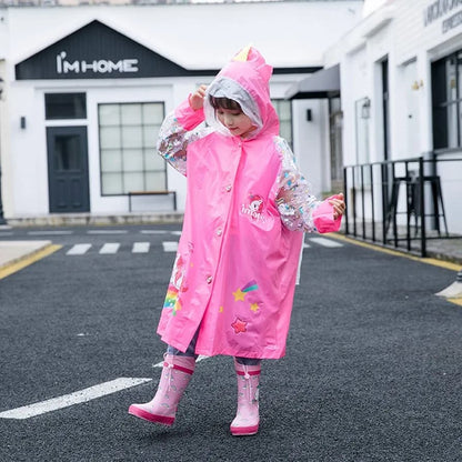 Cartoon-Themed Kids' Raincoat Poncho with Inflatable Brim, Hat & Expandable Bag – Fun, Dry & Travel-Ready