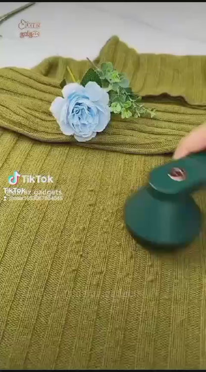 Rechargeable & Portable Electric Lint Remover – Restore Clothes in Seconds