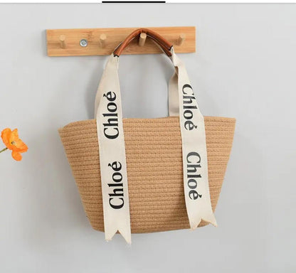 Chloé Woody raffia tote bag.